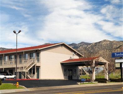 Desert Sands Inn & Suites Albuquerque Exterior photo